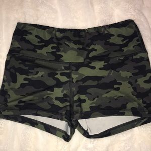 Fleo shorts